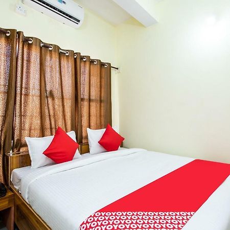 Oyo 24844 Hotel Samrat Bhopal Buitenkant foto