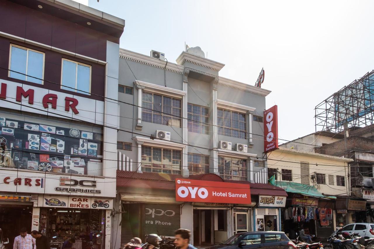 Oyo 24844 Hotel Samrat Bhopal Buitenkant foto