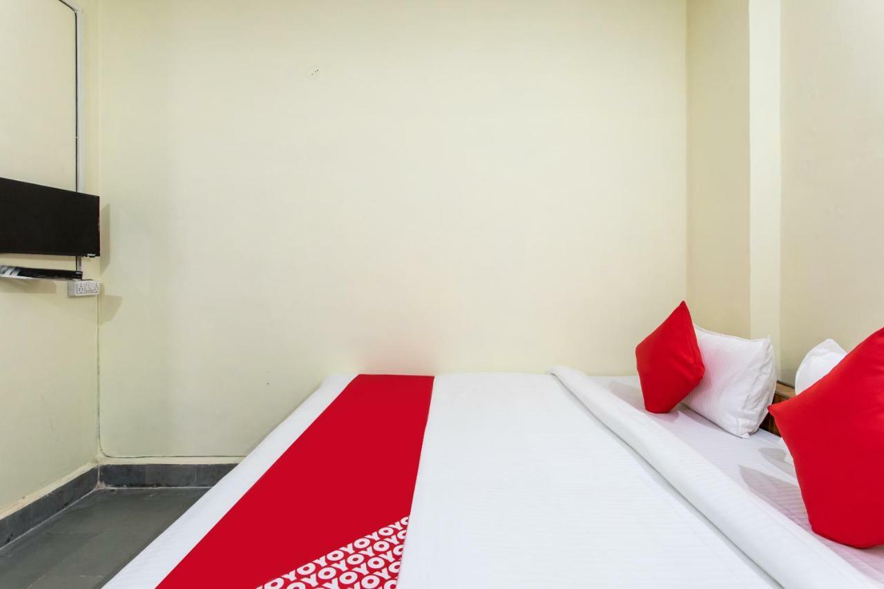 Oyo 24844 Hotel Samrat Bhopal Buitenkant foto